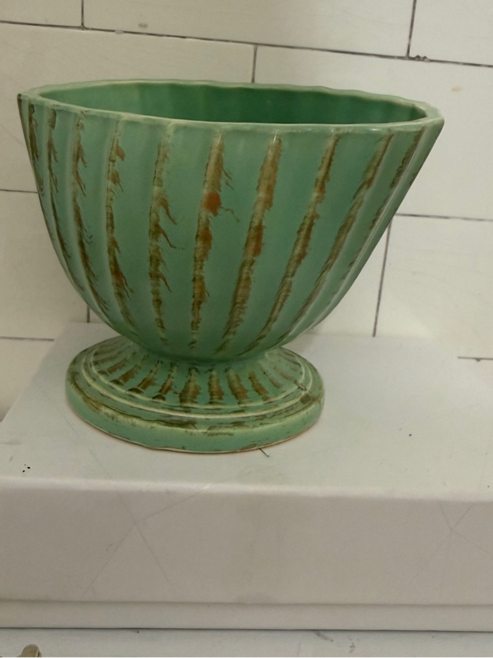 Hull Green Ceramic Pedestal Planter/Vase